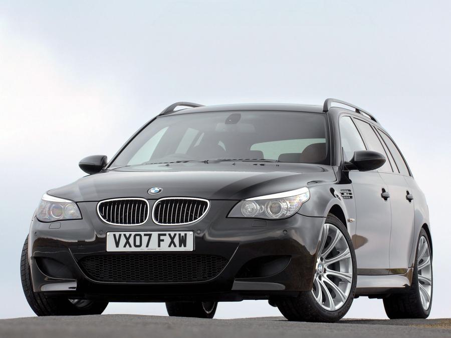  BMW M5 Touring 2007 года  (UK) (фото 3 из 8)